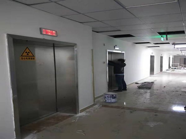 電動鉛門