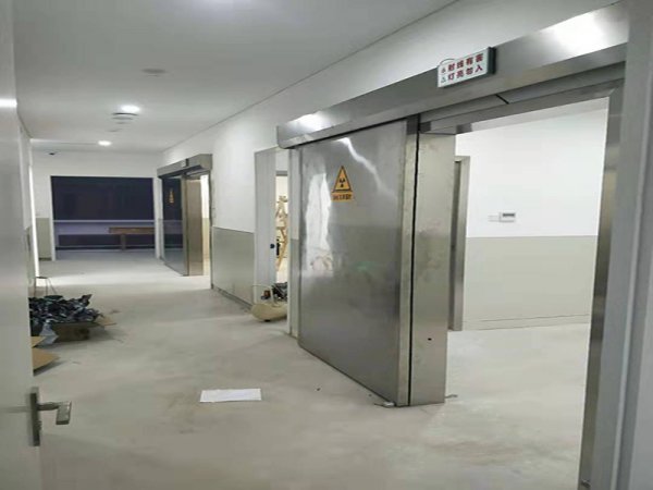 電動鉛門